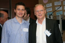 Der Präsident der Bundesnetzagentur Jochen Homann (rechts)